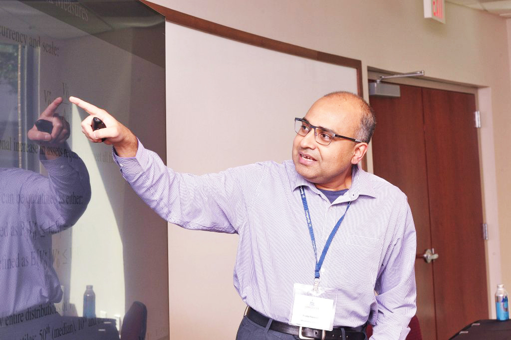 Dr Pradip Tapadar leading an actuarial seminar