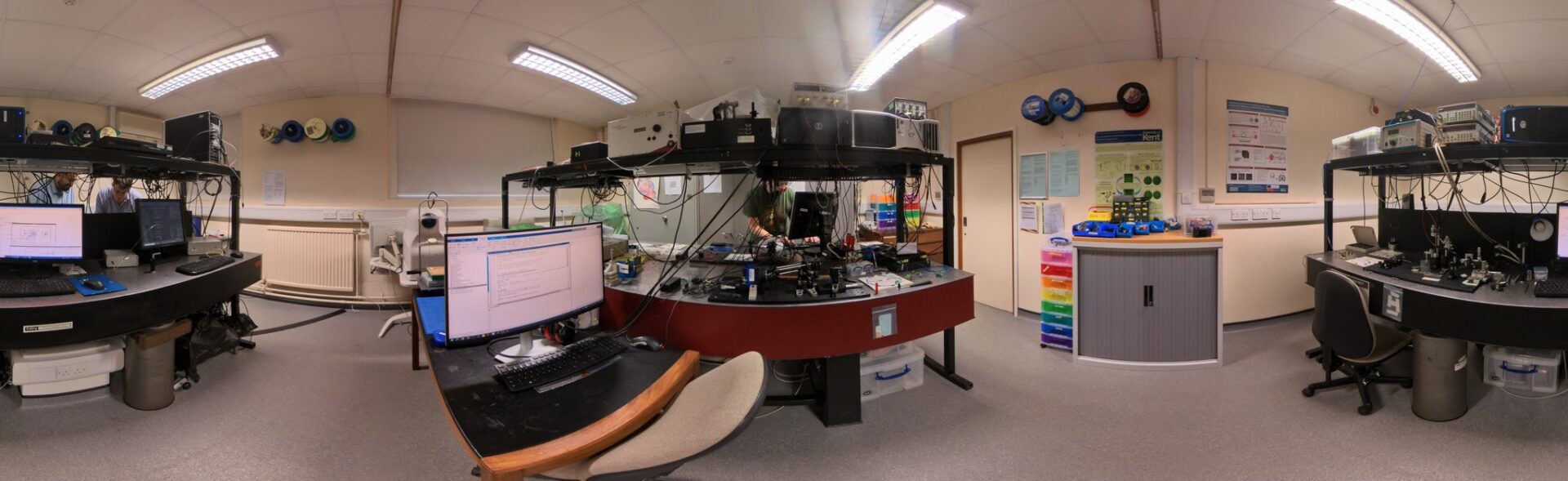 360 image of an optics lab
