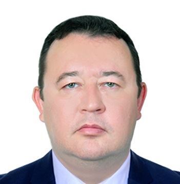 Portrait of Dr Alisher Rakhimov 