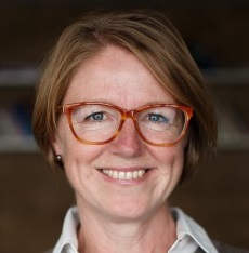 Portrait of Professor Catherine Richardson 