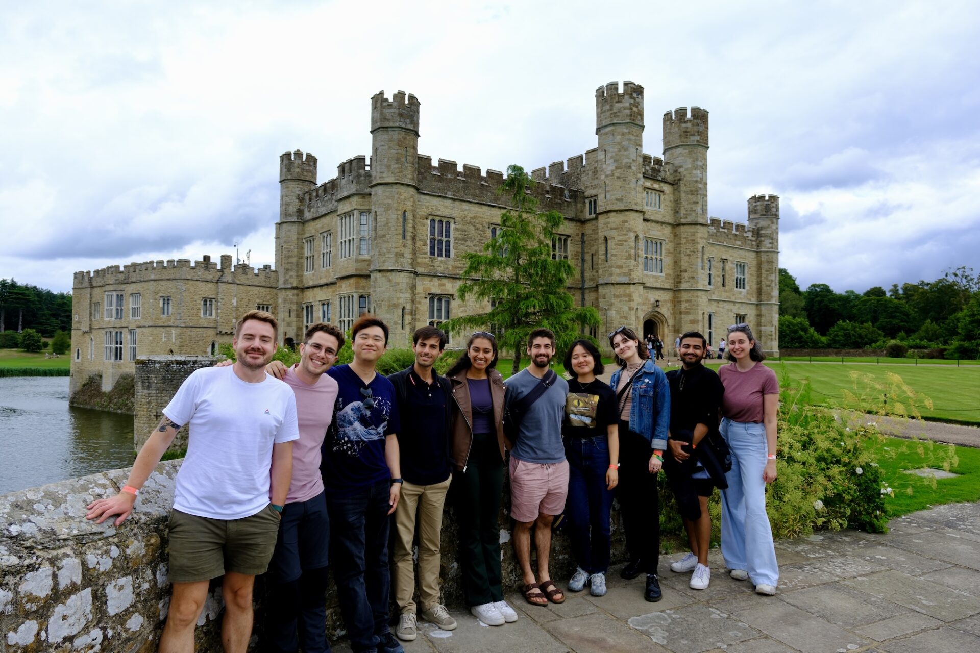 Easp Moral Psychology and AI at EASP Summer School at Kent - Trust in Moral ...